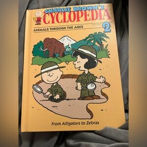 Charlie Brown's Cyclopedia Volume 2 - Animals Through the Ages